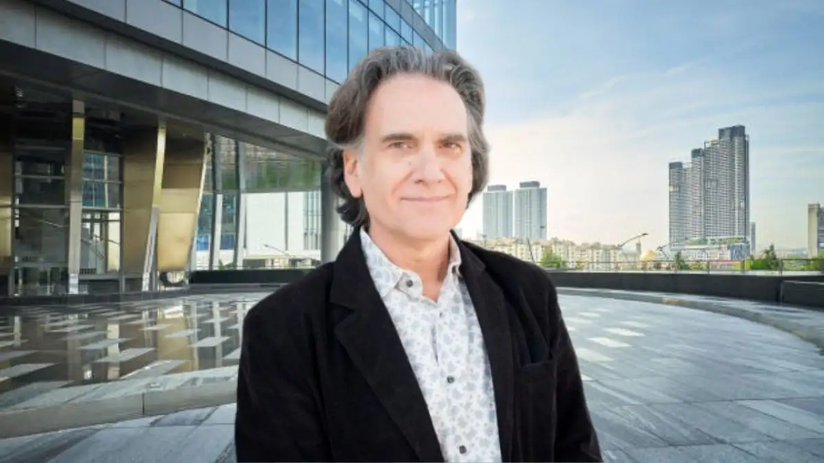 Peter Buffett Net Worth - All You Need to Know About Warren Buffett's Youngest Son