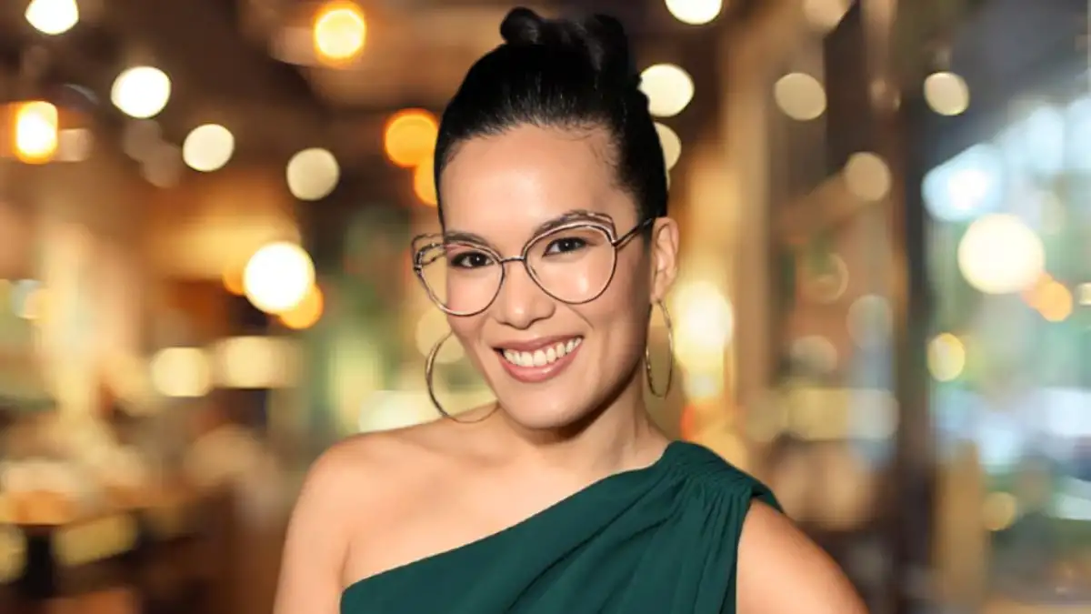 Who is Ali Wong's Current Boyfriend? Check Net Worth, Age, Husband and More